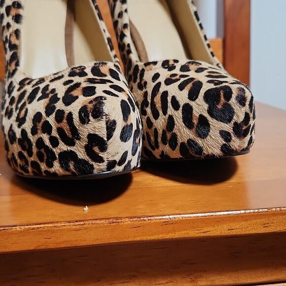 KELSI DAGGER Leopard Print Platform Heels, Size 8 - Picture 6 of 12